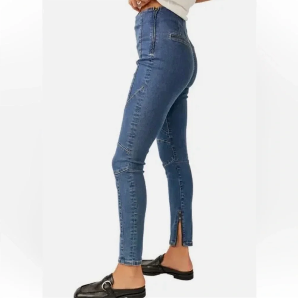 NWT Free People We The Free Bella Moto Skinny Jeans Prophecy Blue Size 25‎